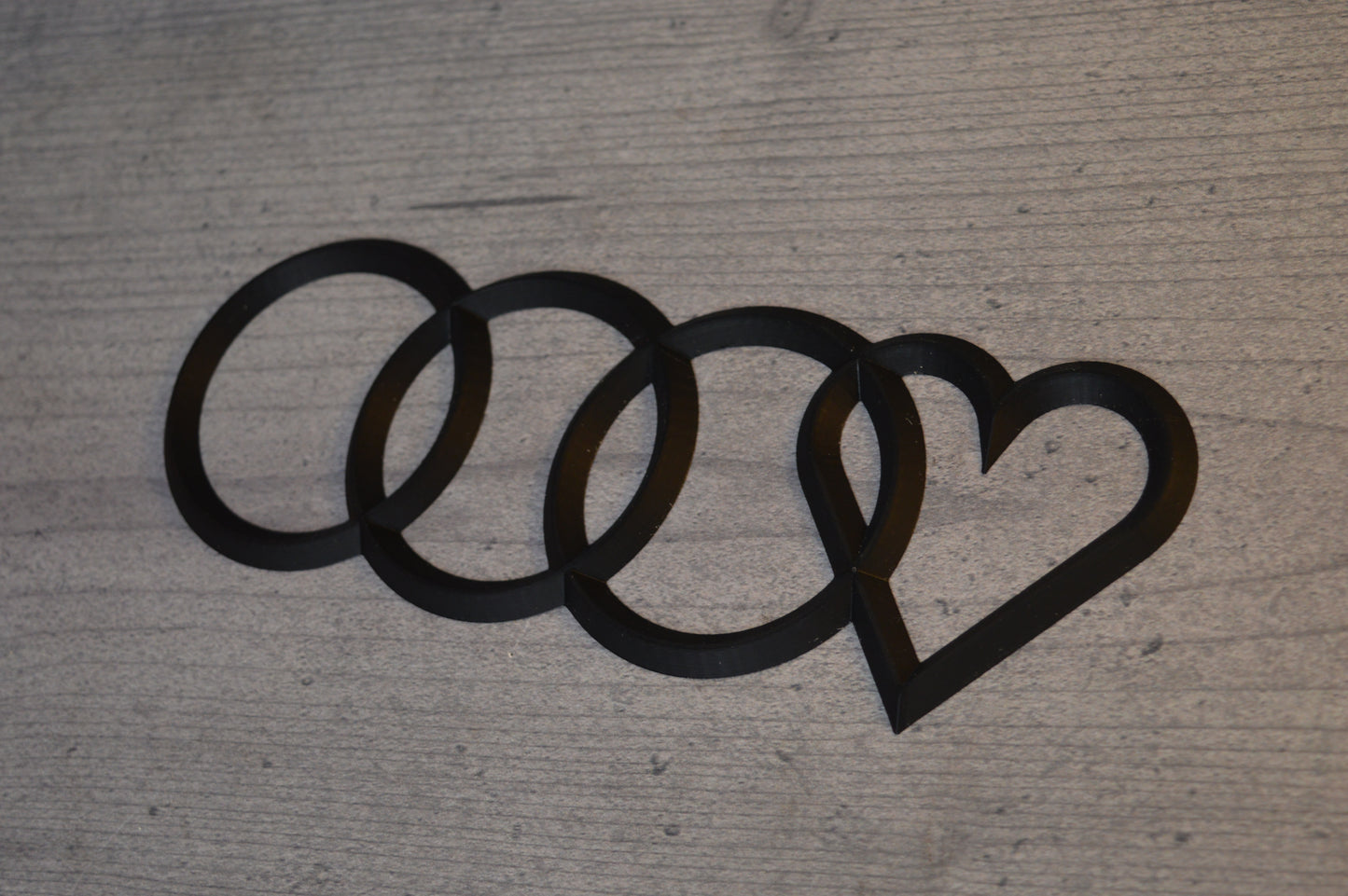 Audi Ringe Logo mit Herz